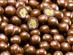 Valrhona Caramelia 36% Milk Couverture Chocolate Crunchy Pearls 3kg -AU Candy Sales Shop Valrhona20Caramelia20362520Milk20Chocolate20Crunchy20Pearls203kg 1